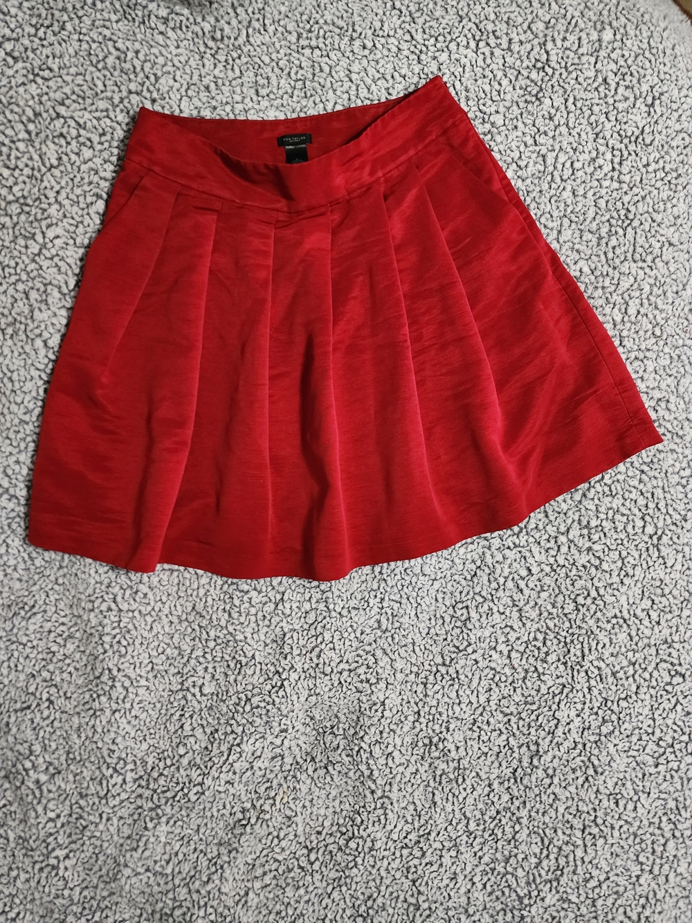 Ann Taylor Factory Pleated A-Line Mini Skirt Size 6 Holiday Dinner Party Festive